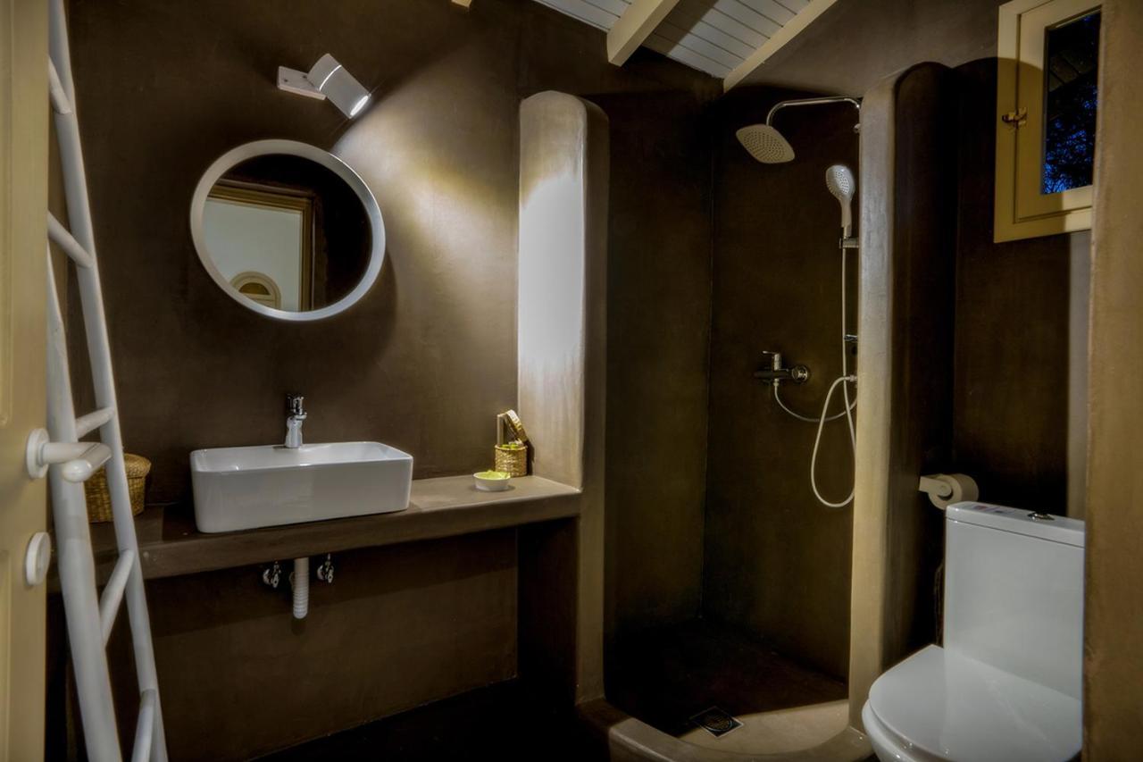 Petra Mare Suites Vourvourou Exterior photo
