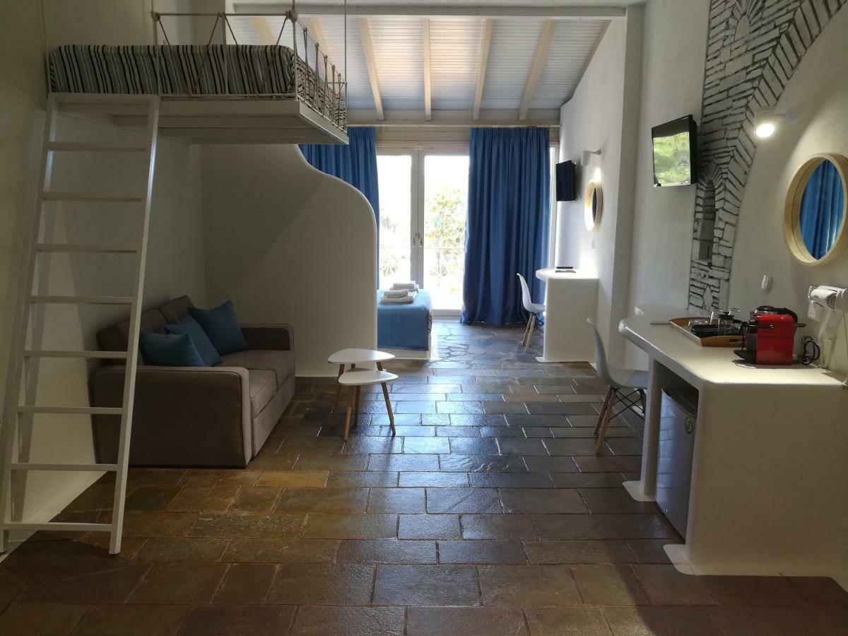 Petra Mare Suites Vourvourou Exterior photo